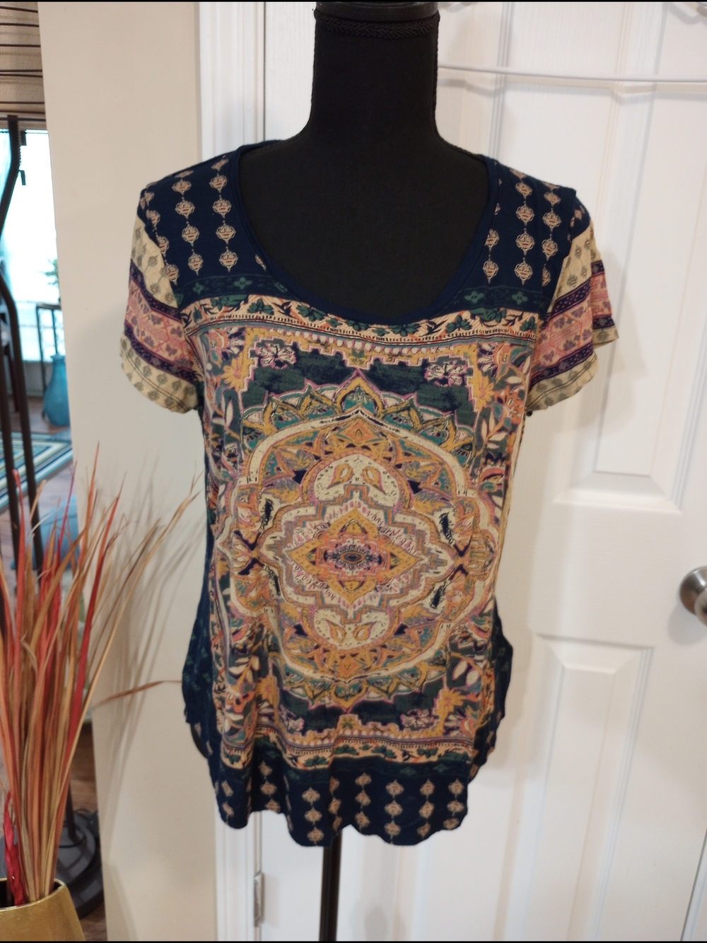 Lucky Brand Navy Multicolor Short Sleeve Scoop Neck Printed Tee